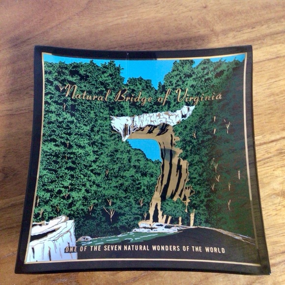 Natural Bridge of Virginia Glass Dishes - Set of 2 - Picture 2 of 6